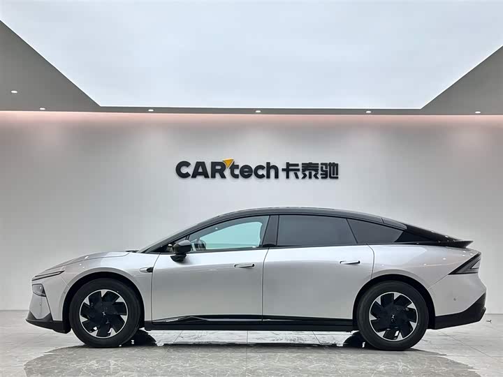 Фото 2 - XPeng F57