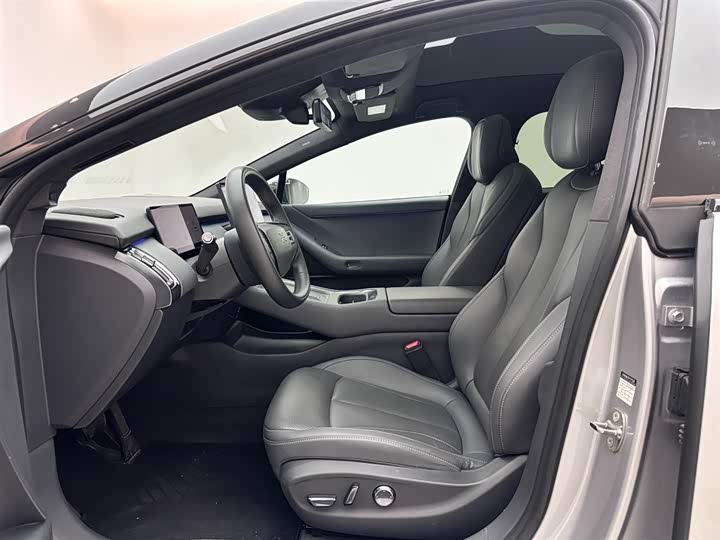 Фото 8 - XPeng F57