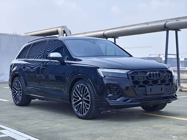 Фото 3 - Audi SQ7