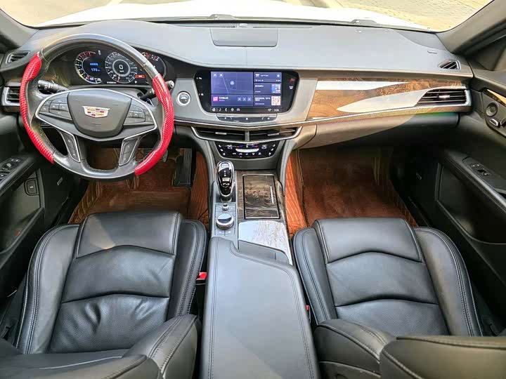 Фото 7 - Cadillac CT6
