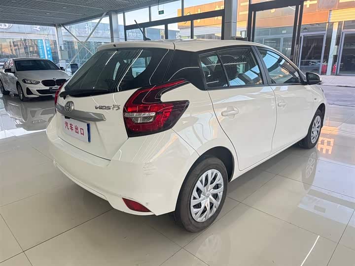 Фото 4 - Toyota Vios FS