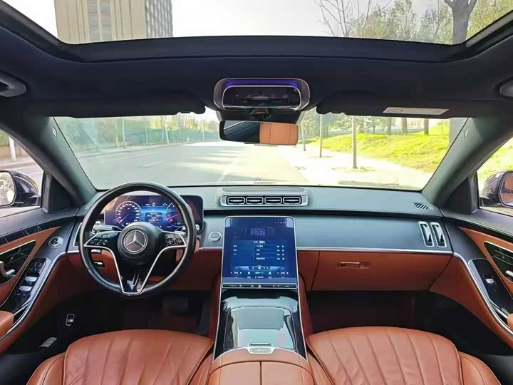 Фото 5 - Mercedes-Benz S-Class