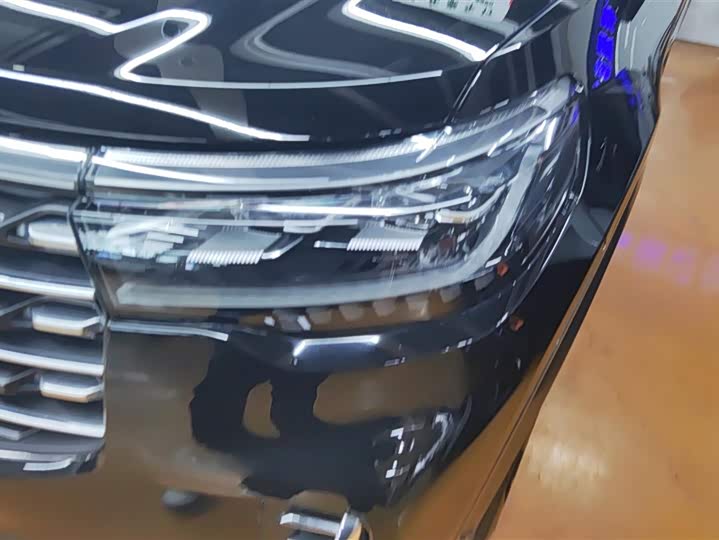 Фото 5 - Ford Explorer