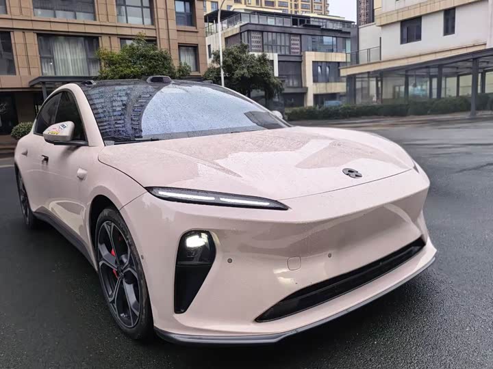 Фото 3 - Nio ET5