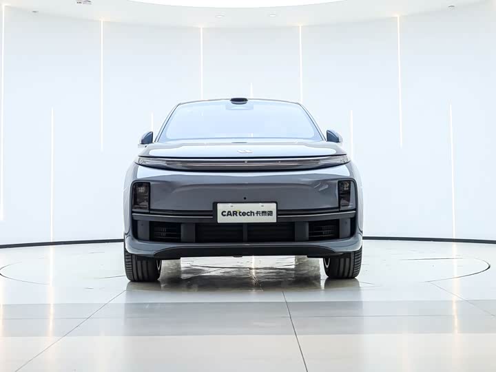 Photo 2 - LiXiang L7