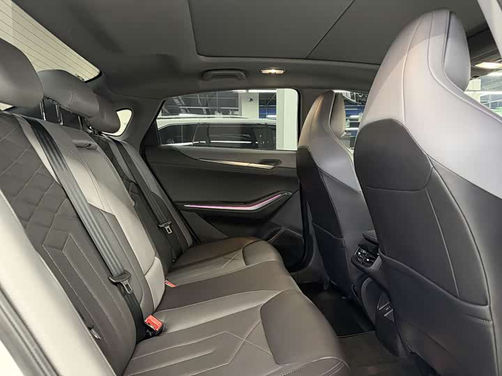 Фото 5 - Changan Raeton Plus