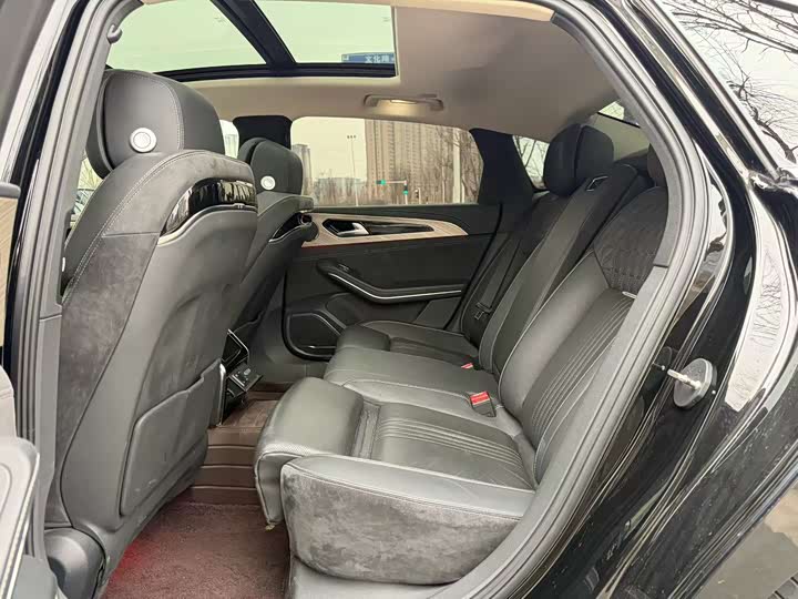 Фото 6 - Hongqi H9