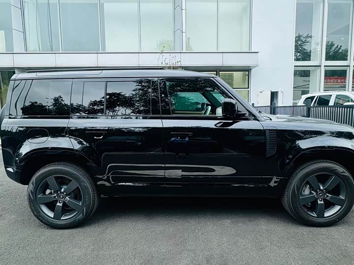 Фото 7 - Land Rover Defender