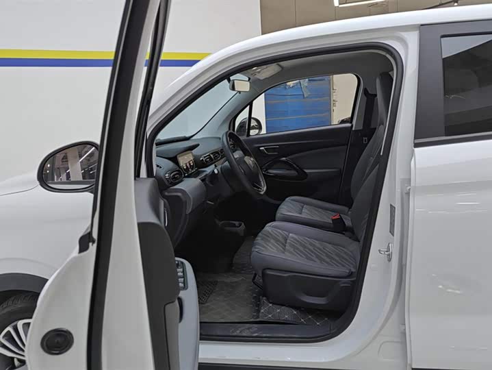 Фото 9 - Leapmotor T03