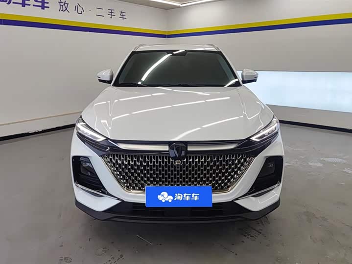 Фото 2 - Changan X7 Plus