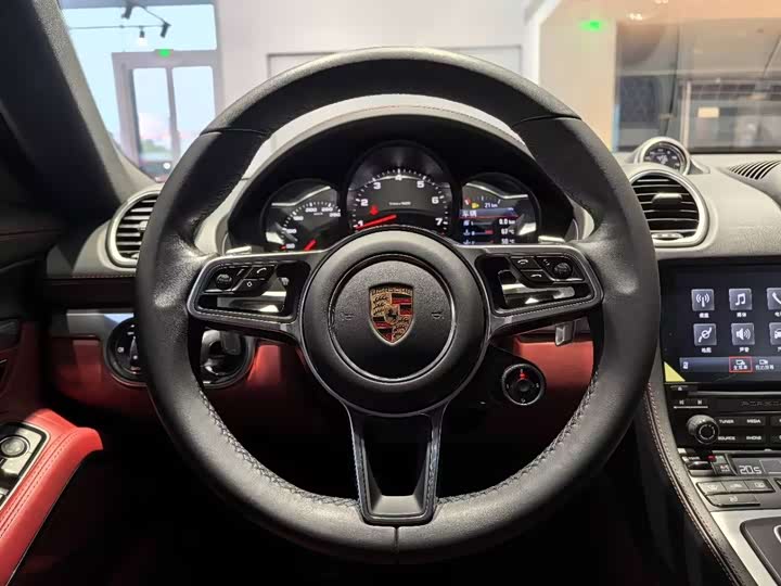 Фото 8 - Porsche 718