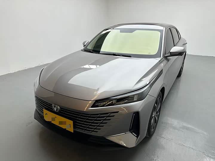 Фото 1 - Changan Yida