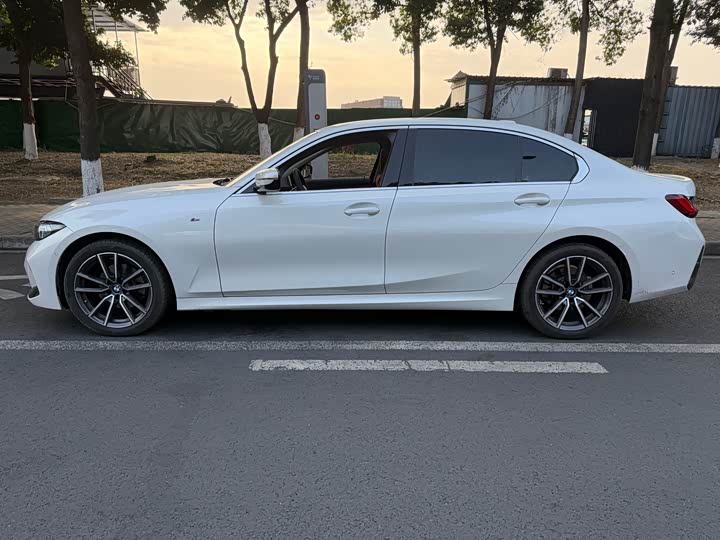 Фото 7 - BMW 3 Series