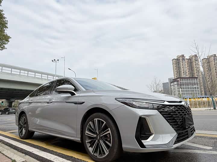 Фото 3 - Chery Arrizo 8