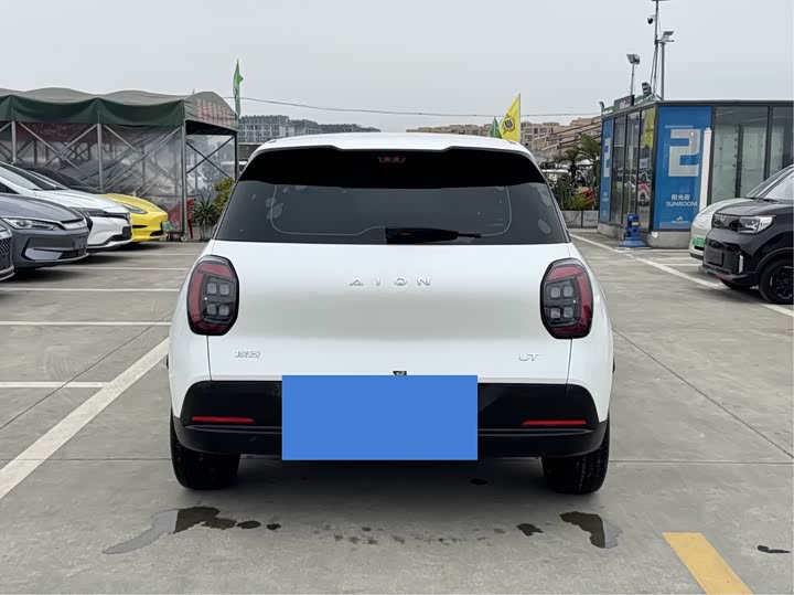 Фото 5 - GAC Aion UT