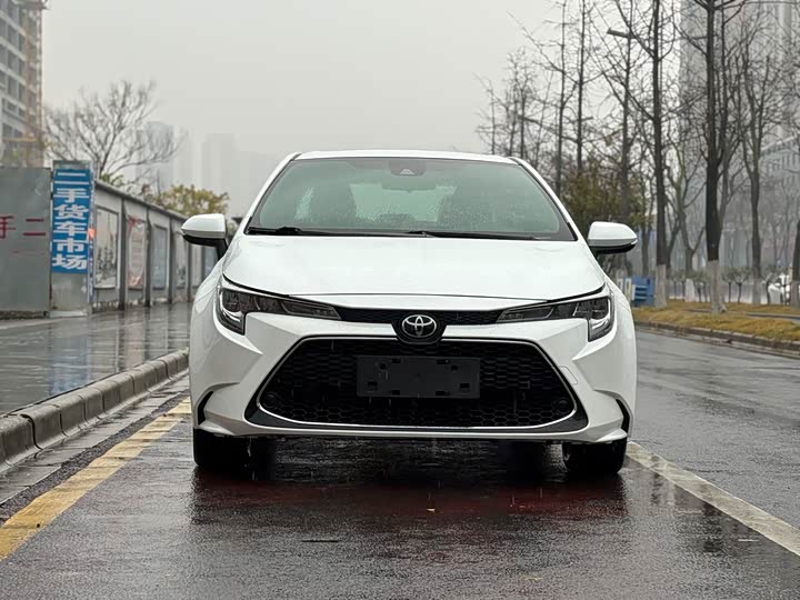 Фото 2 - Toyota Levin