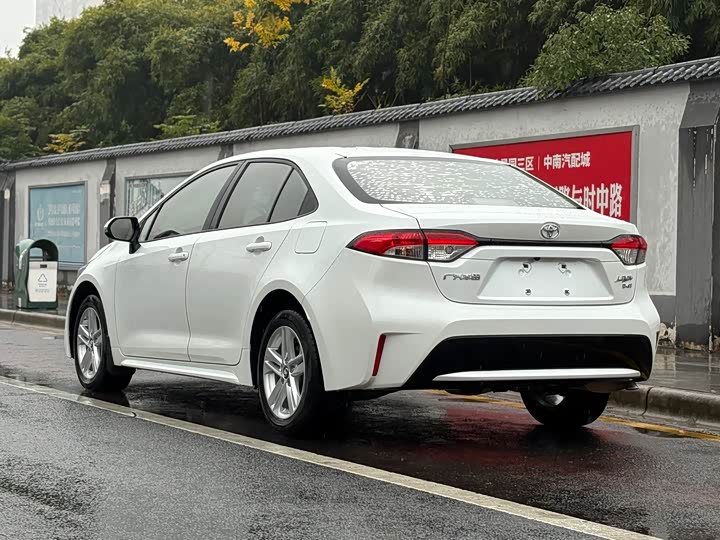 Фото 6 - Toyota Levin