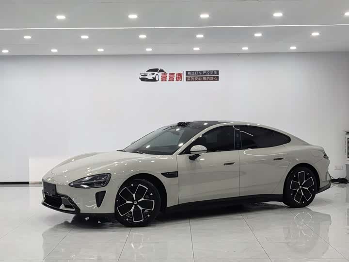 Фото 1 - Xiaomi SU7