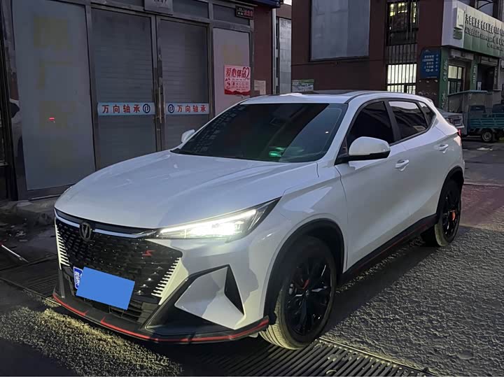 Фото 1 - Changan X5 Plus