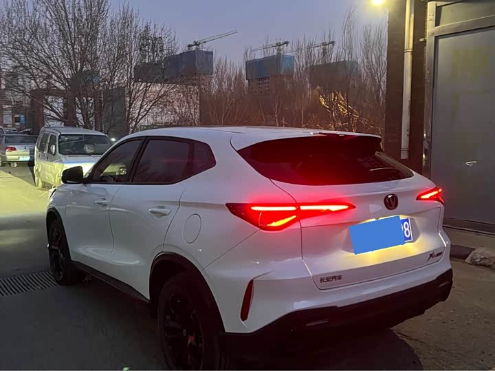 Фото 8 - Changan X5 Plus