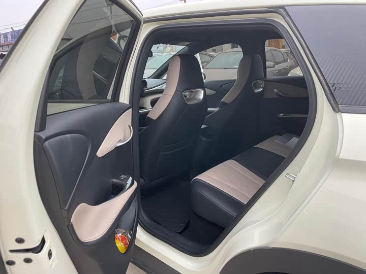 Фото 5 - BYD Dolphin