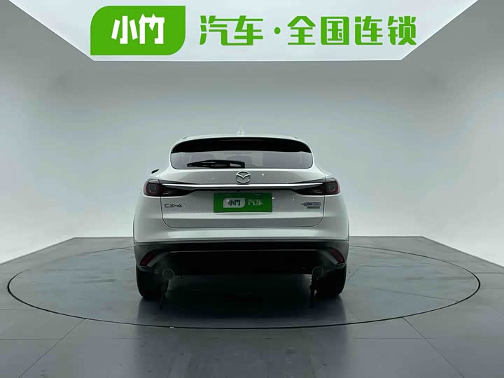 Photo 4 - Mazda CX-4