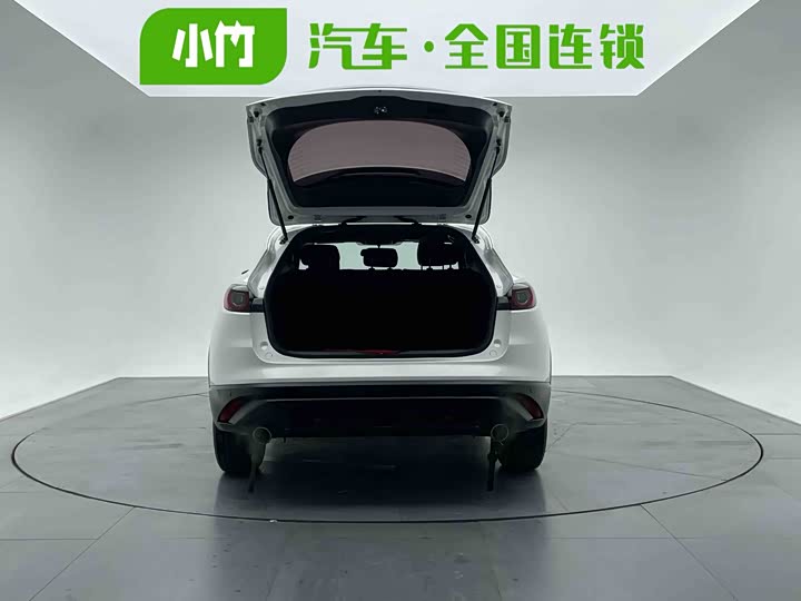 Photo 5 - Mazda CX-4