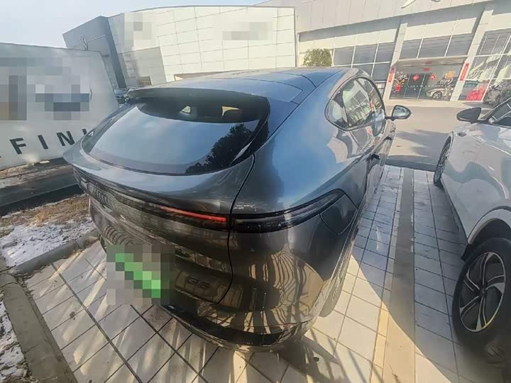 Фото 2 - XPeng G6