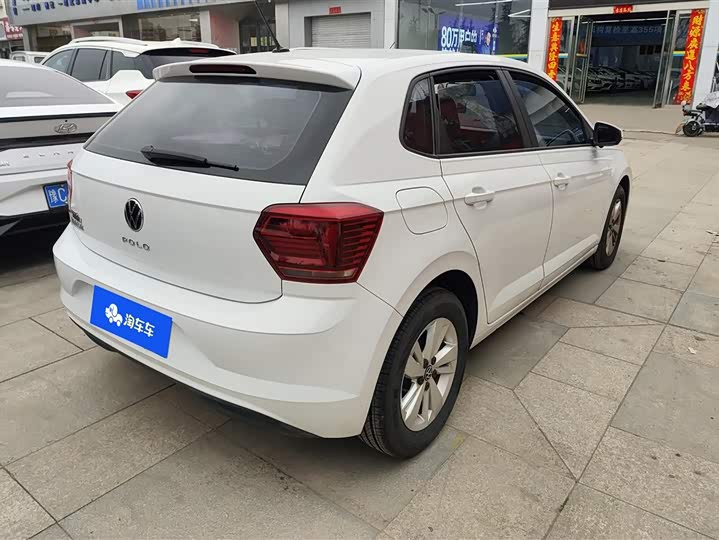 Фото 3 - Volkswagen Polo