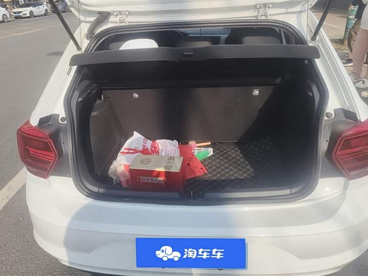 Фото 4 - Volkswagen Polo