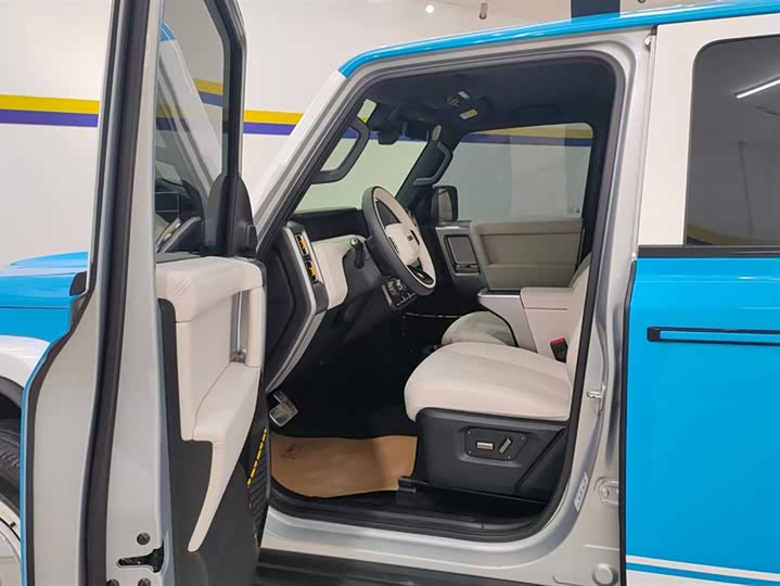 Фото 9 - Chery iCar V23