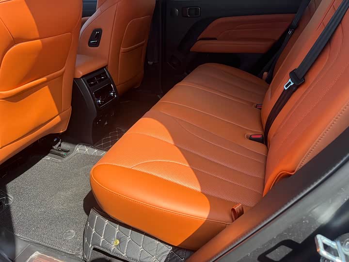 Фото 8 - Haval H9