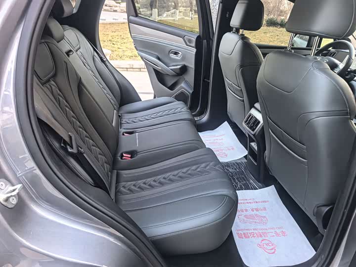 Фото 8 - BYD Song L DM-i Hybrid