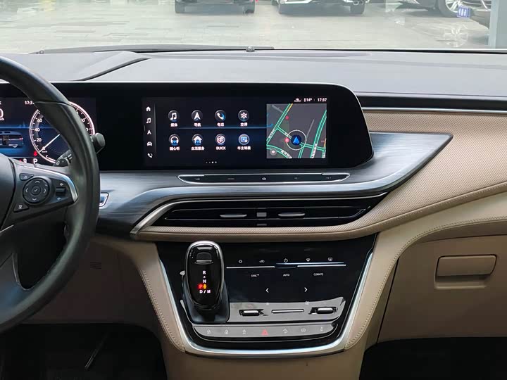 Фото 7 - Buick GL8 ES