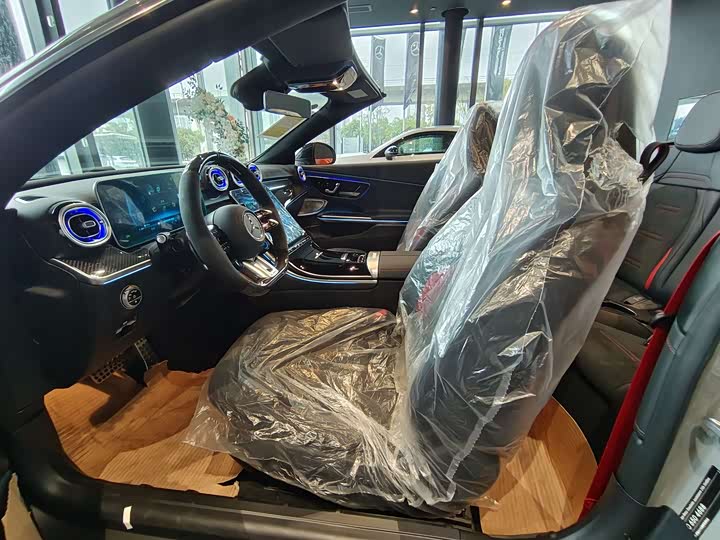 Фото 8 - Mercedes-Benz CLE-Class AMG