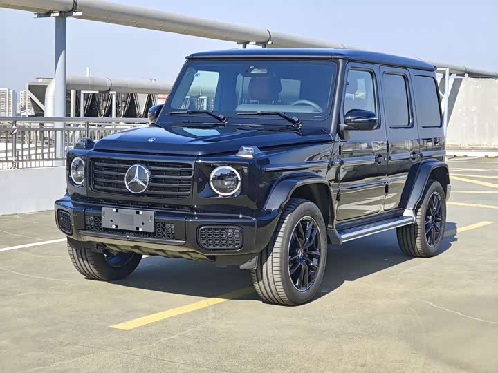 Фото 1 - Mercedes-Benz G-Class