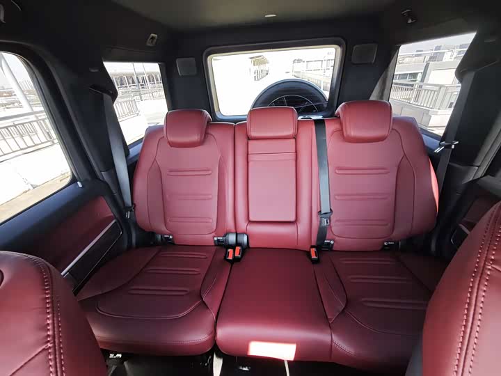 Фото 13 - Mercedes-Benz G-Class