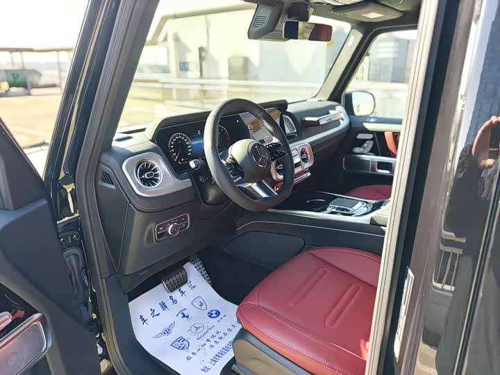 Фото 14 - Mercedes-Benz G-Class