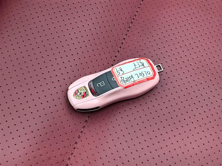 Фото 9 - Porsche 718