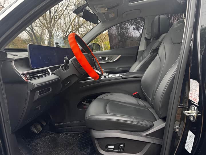 Фото 9 - Chery Tiggo 8 Pro