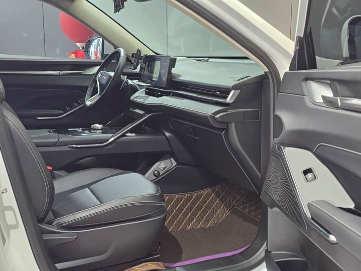 Фото 4 - Haval H6