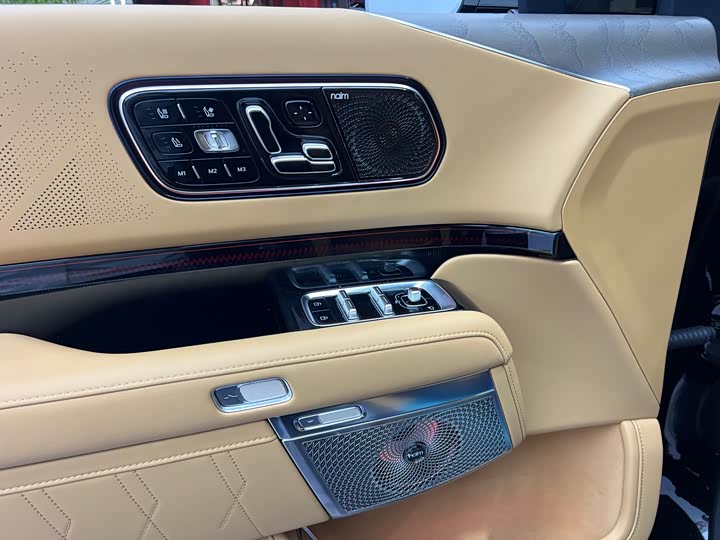 Фото 9 - Zeekr 9X