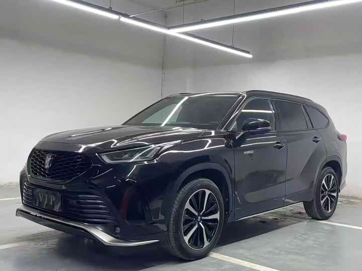 Фото 1 - Toyota Crown Kluger