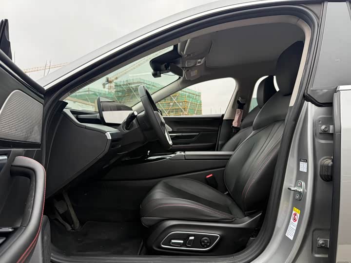 Фото 7 - XPeng P7