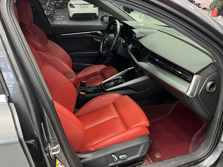 Фото 5 - Audi A3