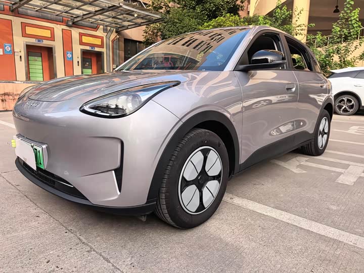 Фото 4 - Geely Galaxy Geome