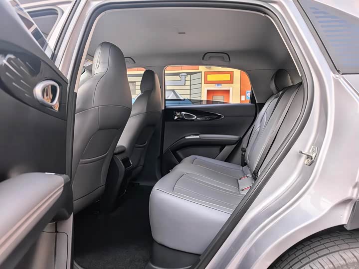 Фото 6 - Geely Galaxy Geome