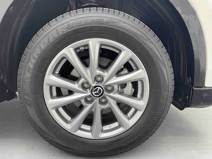 Фото 8 - Mazda CX-5