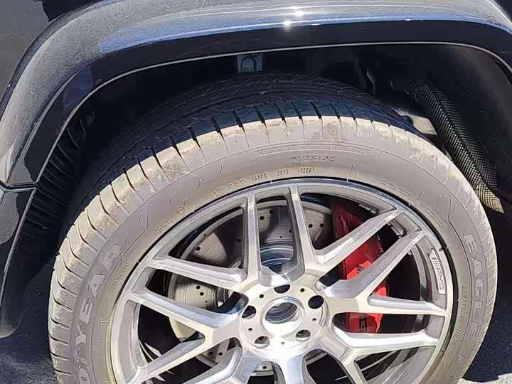 Фото 13 - Mercedes-Benz G-Class AMG