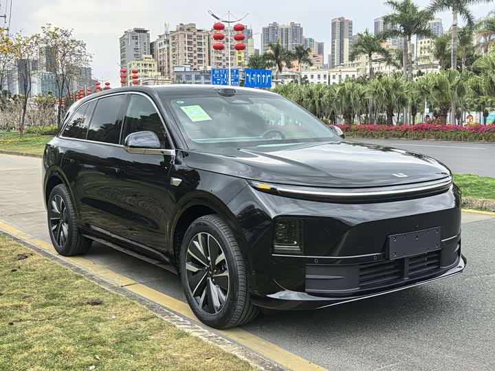 Photo 3 - LiXiang L6